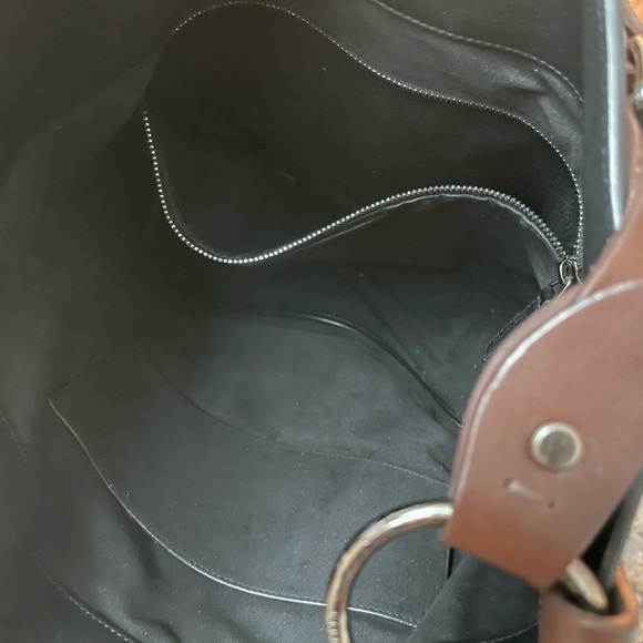 Saint Laurent Leather Tote - Picture 6 of 9